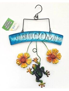 NWT Metal Outdoor Welcome Sign Frog & Flower Garden Rustic Hanging Porch Decor